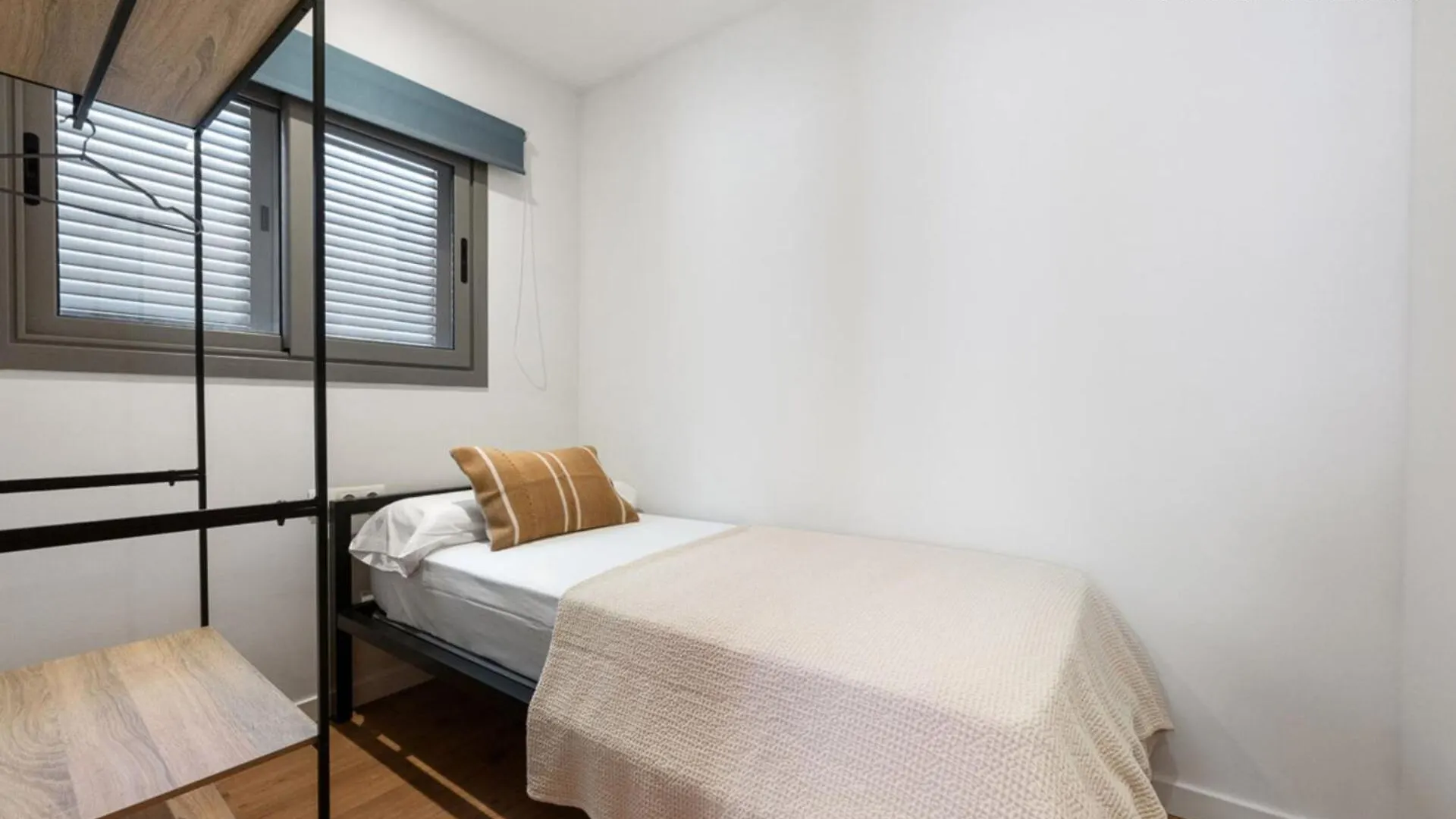 4266 - Ab Les Corts V Apartment Barcelona